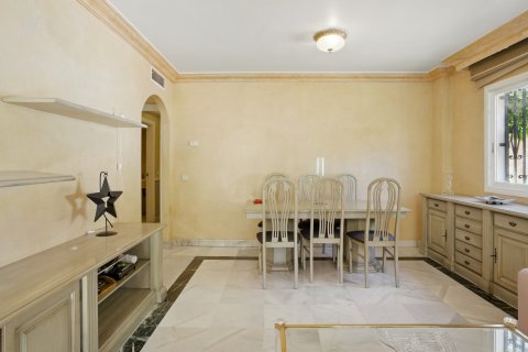 Apartment for sale Marbella, Malaga, Spain 3 bedrooms, 123 sq.m. No. 127483 - photo 4