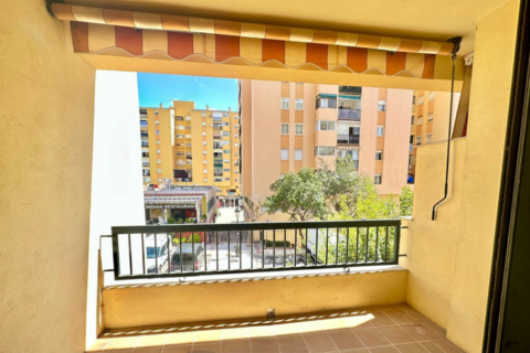 Apartment for sale Cortes (San Pedro De Alcantara), Malaga, Spain 2 bedrooms, 95 sq.m. No. 127482 - photo 3