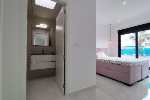 Villetta a schiera in vendita a Bigastro, Alicante, Spagna 3 camere da letto, 99 mq. N° 195972 - foto 13