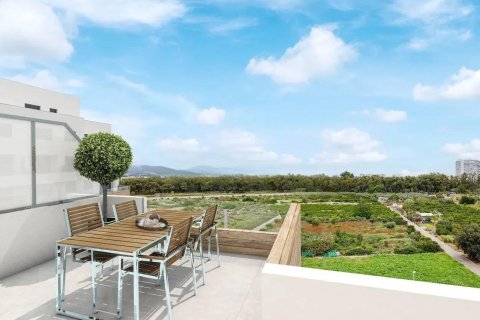 Продажа квартиры в Валенсия, Испания 3 спальни, 107м2 №122700 - фото 8
