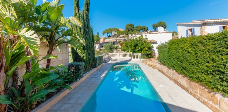 Villa in Palma de Majorca, Mallorca, Spain 5 bedrooms, 715 sq.m. No. 128090