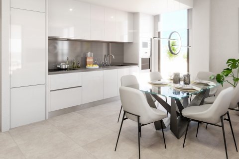 Apartamento en venta Almería, España 3 dormitorios,  No. 132706 - foto 6