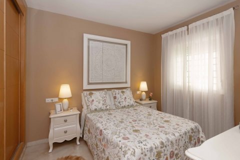 Продажа квартиры в Бенальмадена, Малага, Испания 1 спальня, 71м2 №122076 - фото 5