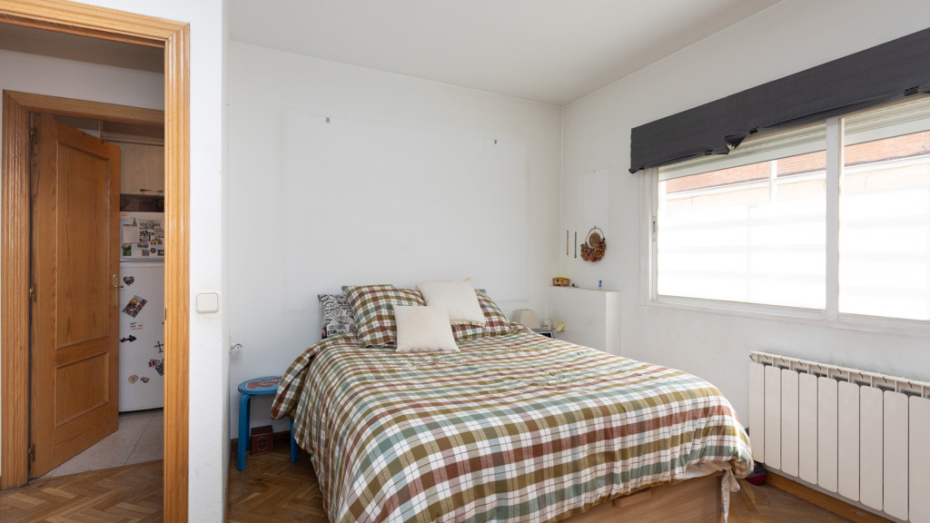 Apartment à Madrid, Espagne 1 chambre, 74.27 m2 No. 122073