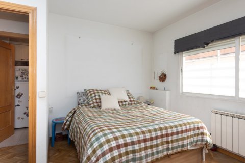 Huoneisto myytävänä Madrid, Espanja, 1 makuuhuone, 74.27 m2 No. 122073 - kuva 16