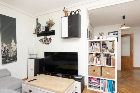 Huoneisto myytävänä Madrid, Espanja, 1 makuuhuone, 74.27 m2 No. 122073 - kuva 5