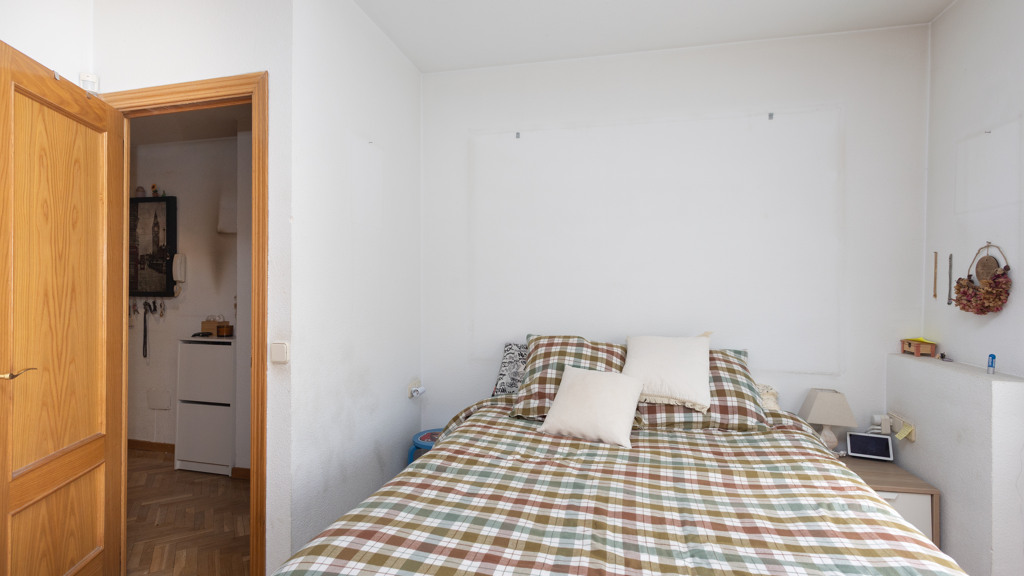 Apartment à Madrid, Espagne 1 chambre, 74.27 m2 No. 122073