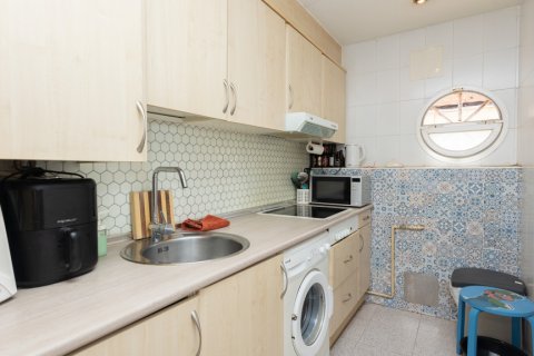 Huoneisto myytävänä Madrid, Espanja, 1 makuuhuone, 74.27 m2 No. 122073 - kuva 23