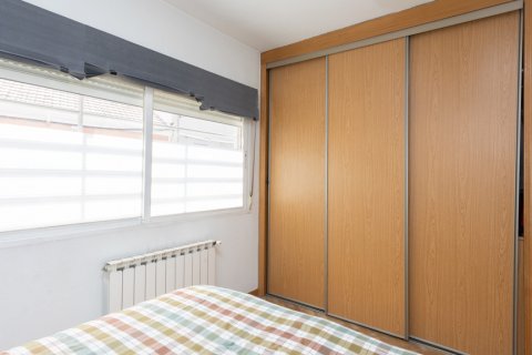 Huoneisto myytävänä Madrid, Espanja, 1 makuuhuone, 74.27 m2 No. 122073 - kuva 21