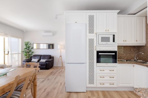 Продажа пентхауса в Марбелья, Малага, Испания 2 спальни, 99м2 №122075 - фото 16