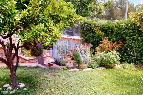 House for sale Sant Antoni de Calonge, Girona, Spain 5 bedrooms, 220 sq.m. No. 121343 - photo 10