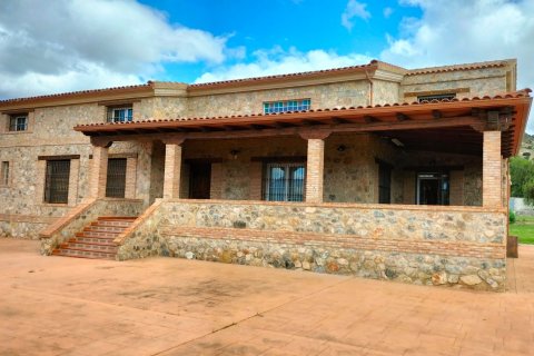 Villa for sale Aspe, Alicante, Spain 8 bedrooms, 465 sq.m. No. 127017 - photo 11