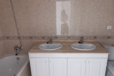 Wohnung zum Verkauf Alicante, Spanien 2 Schlafzimmer, 122 m2 Nr. 127016 - Foto 13