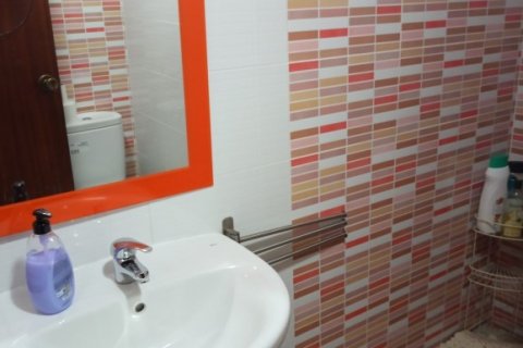 Apartment for sale Benidorm, Alicante, Spain 3 bedrooms, 75 sq.m. No. 127015 - photo 11