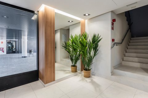 Duplex for sale Madrid, Spain 3 bedrooms, 185 sq.m. No. 124650 - photo 27