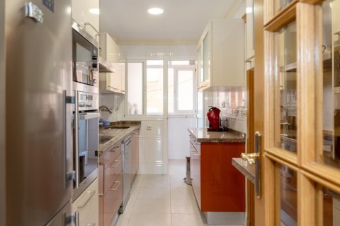 Продажа квартиры Малага, Испания 3 спальни, 150м2 №124648 - фото 7