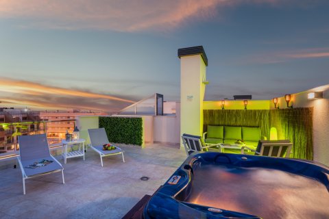 Lägenhet till salu Villamartin, Alicante, Spanien 3 sovrum, 80 kvm. Nr. 125896 - foto 4