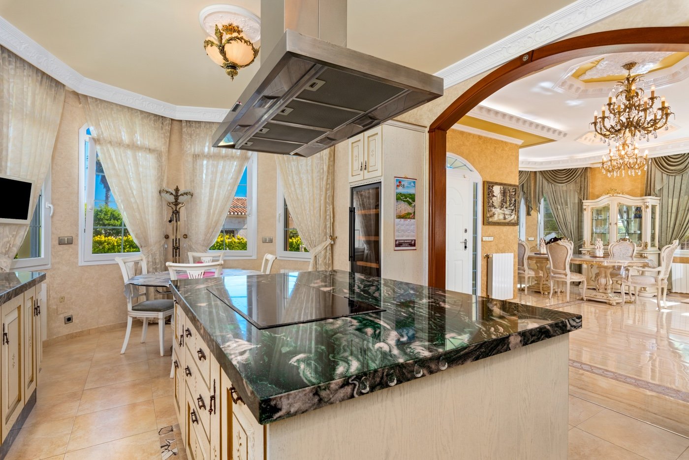 Villa Playa Flamenca II, Alicante, Spānijā 6 istabas, 760 m2 Nr. 125899
