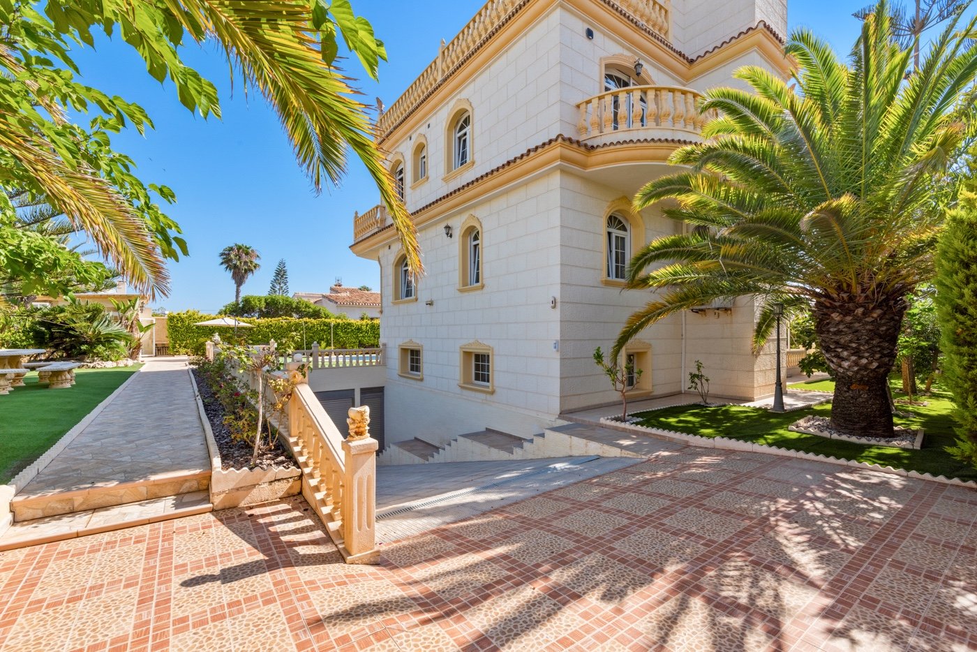 Villa Playa Flamenca II, Alicante, Spānijā 6 istabas, 760 m2 Nr. 125899