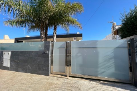Villa en venta Mar De Cristal, Murcia, España 6 dormitorios, 171 m2 No. 131741 - foto 5