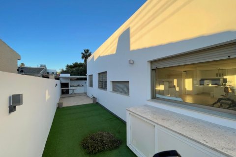 Villa for sale in Mar De Cristal, Murcia, Spain 6 bedrooms, 171 sq.m. No. 131741 - photo 30