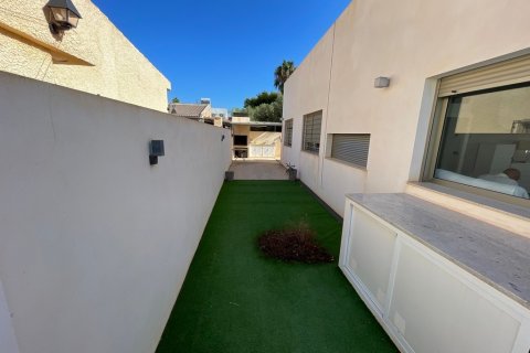 Villa en venta Mar De Cristal, Murcia, España 6 dormitorios, 171 m2 No. 131741 - foto 19