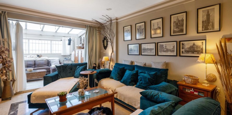 Apartment Marbella, Malaga, Spain 3 bedrooms, 133 sq.m. No. 120291