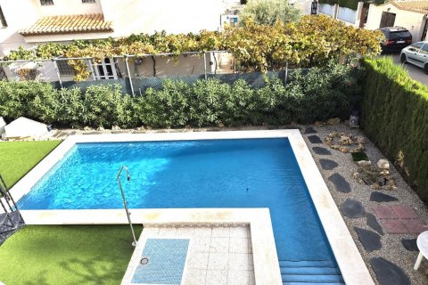 Villa for sale Playa Flamenca II, Alicante, Spain 3 bedrooms, 105 sq.m. No. 131859 - photo 29
