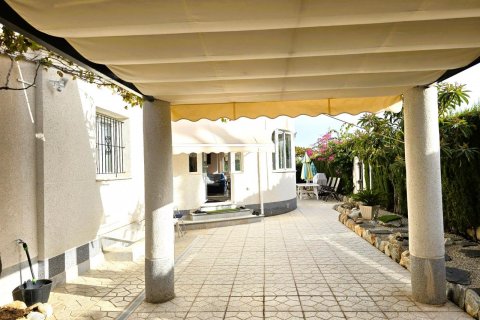 Villa for sale Playa Flamenca II, Alicante, Spain 3 bedrooms, 105 sq.m. No. 131859 - photo 26