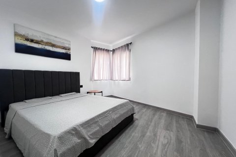 Apartment for sale Torrevieja, Alicante, Spain 3 bedrooms, 111 sq.m. No. 131860 - photo 5