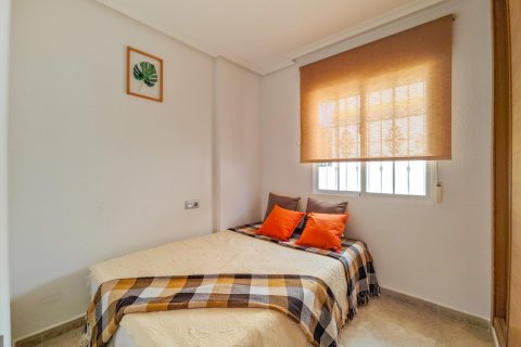 Villa in vendita Torrevieja, Alicante, Spagna 3 camere da letto, 97 mq. N° 122554 - foto 16