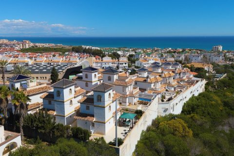 Villa in vendita Torrevieja, Alicante, Spagna 3 camere da letto, 97 mq. N° 122554 - foto 1