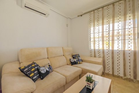 Villa in vendita Torrevieja, Alicante, Spagna 3 camere da letto, 97 mq. N° 122554 - foto 9