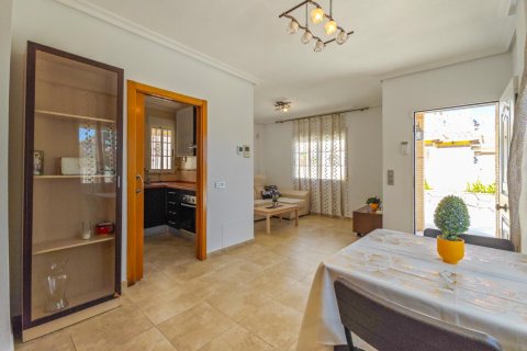 Villa in vendita Torrevieja, Alicante, Spagna 3 camere da letto, 97 mq. N° 122554 - foto 7