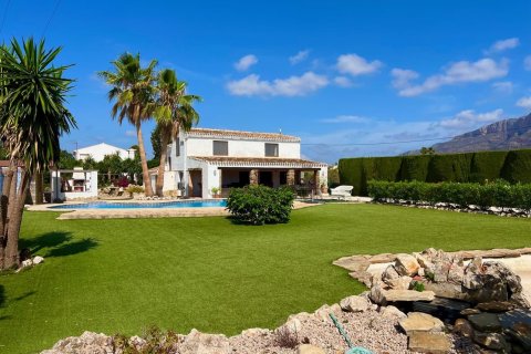 Huvila myytävänä Javea, Alicante, Espanja, 5 makuuhuonetta, 347 m2 No. 122557 - kuva 1