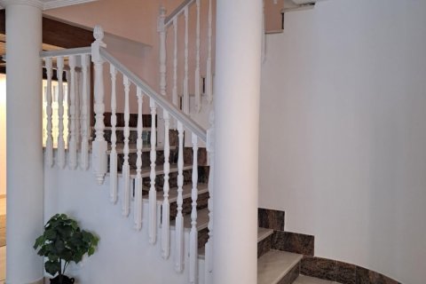 Villa for sale Orihuela, Alicante, Spain 5 bedrooms, 250 sq.m. No. 122556 - photo 22