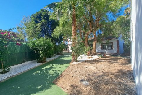 Villa for sale Orihuela, Alicante, Spain 5 bedrooms, 250 sq.m. No. 122556 - photo 8