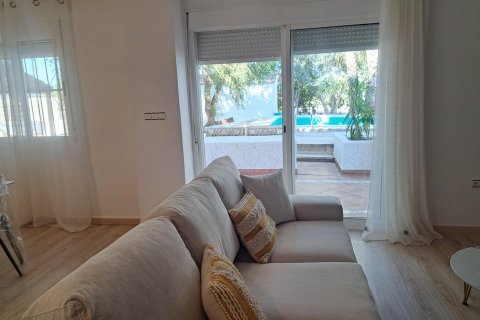 Villa for sale Orihuela, Alicante, Spain 5 bedrooms, 250 sq.m. No. 122556 - photo 28