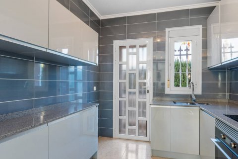 Villa zum Verkauf Ciudad Quesada, Alicante, Spanien 5 Schlafzimmer, 211 m2 Nr. 122558 - Foto 4