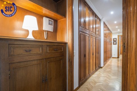Dzīvoklis pārdošanā Valencia, Spānijā 4 istabas, 155 m2 Nr. 120494 - attēls 9