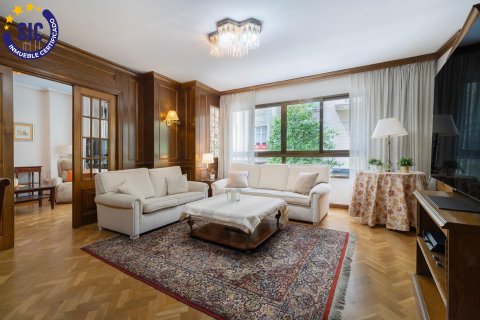 Dzīvoklis pārdošanā Valencia, Spānijā 4 istabas, 155 m2 Nr. 120494 - attēls 1