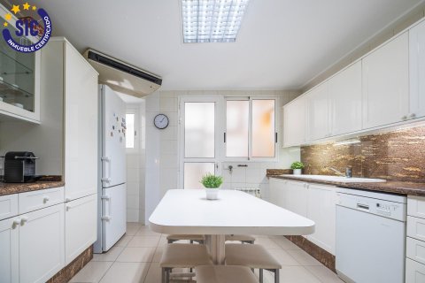 Dzīvoklis pārdošanā Valencia, Spānijā 4 istabas, 155 m2 Nr. 120494 - attēls 7