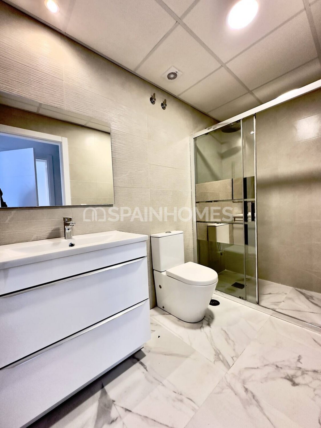 Villa a Rojales, Alicante, Spagna 4 camere da letto, 260 mq. N° 120492