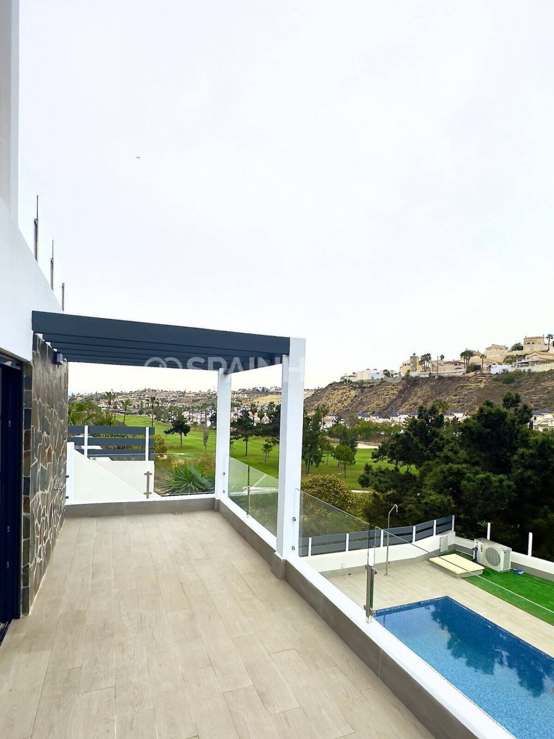 Villa a Rojales, Alicante, Spagna 4 camere da letto, 260 mq. N° 120492