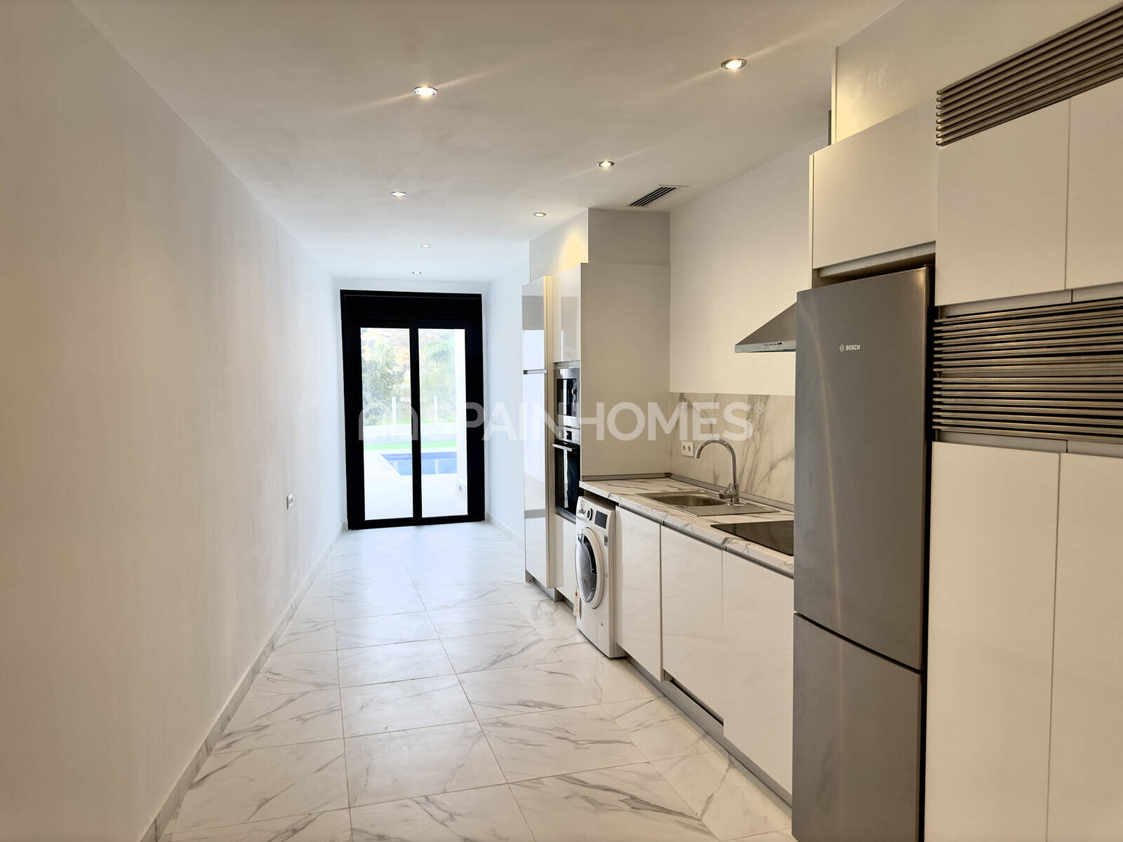 Villa a Rojales, Alicante, Spagna 4 camere da letto, 260 mq. N° 120492