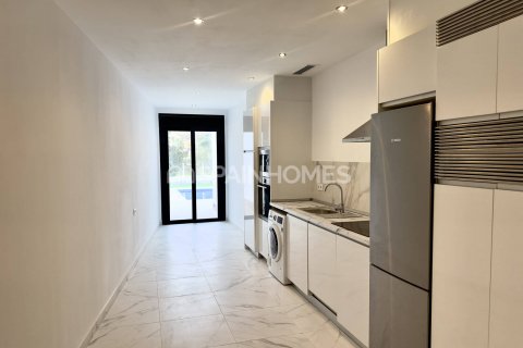 Продажа виллы Рохалес, Аликанте, Испания 4 спальни, 260м2 №120492 - фото 20