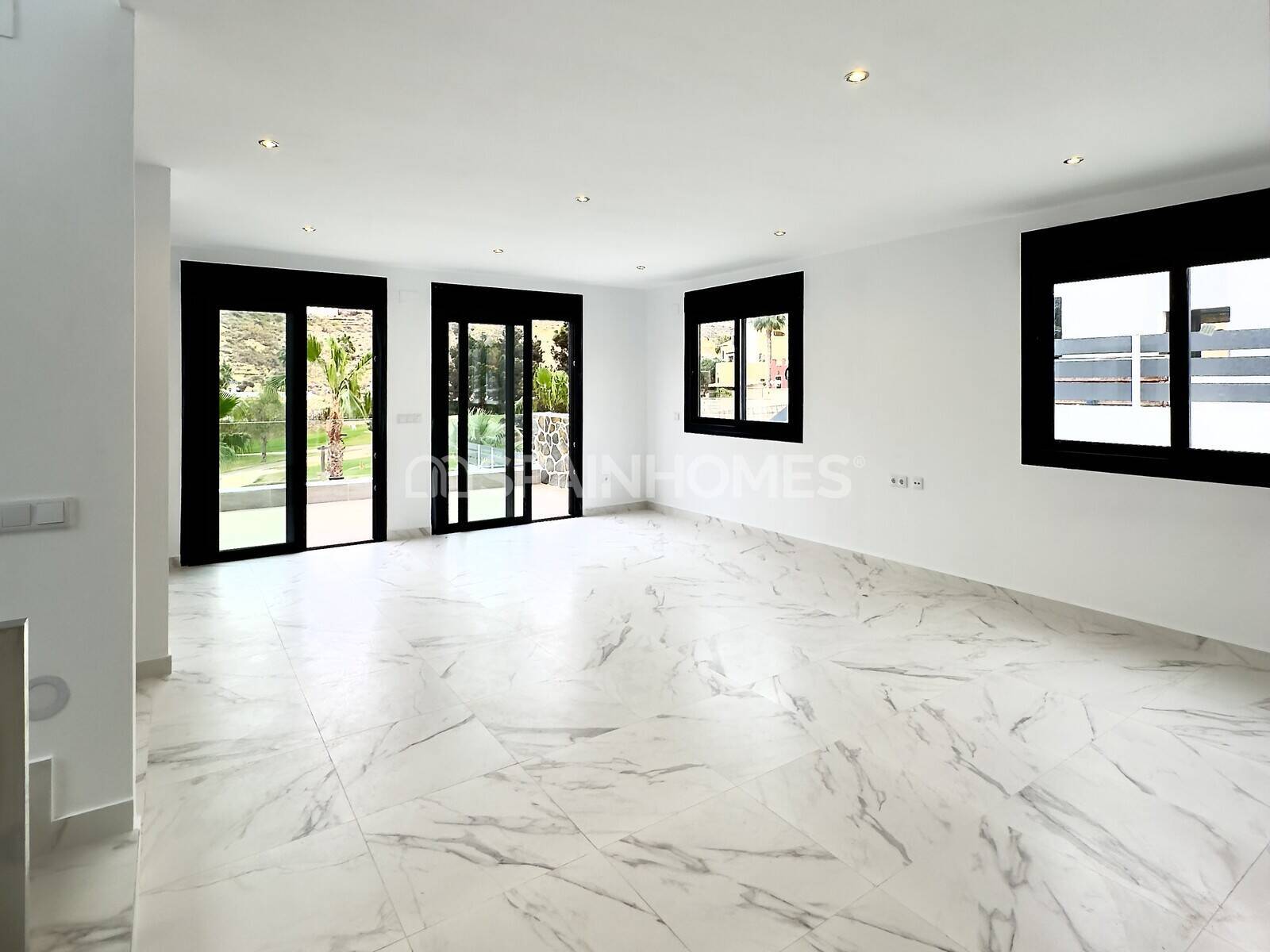 Villa a Rojales, Alicante, Spagna 4 camere da letto, 260 mq. N° 120492