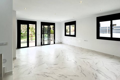 Продажа виллы Рохалес, Аликанте, Испания 4 спальни, 260м2 №120492 - фото 17