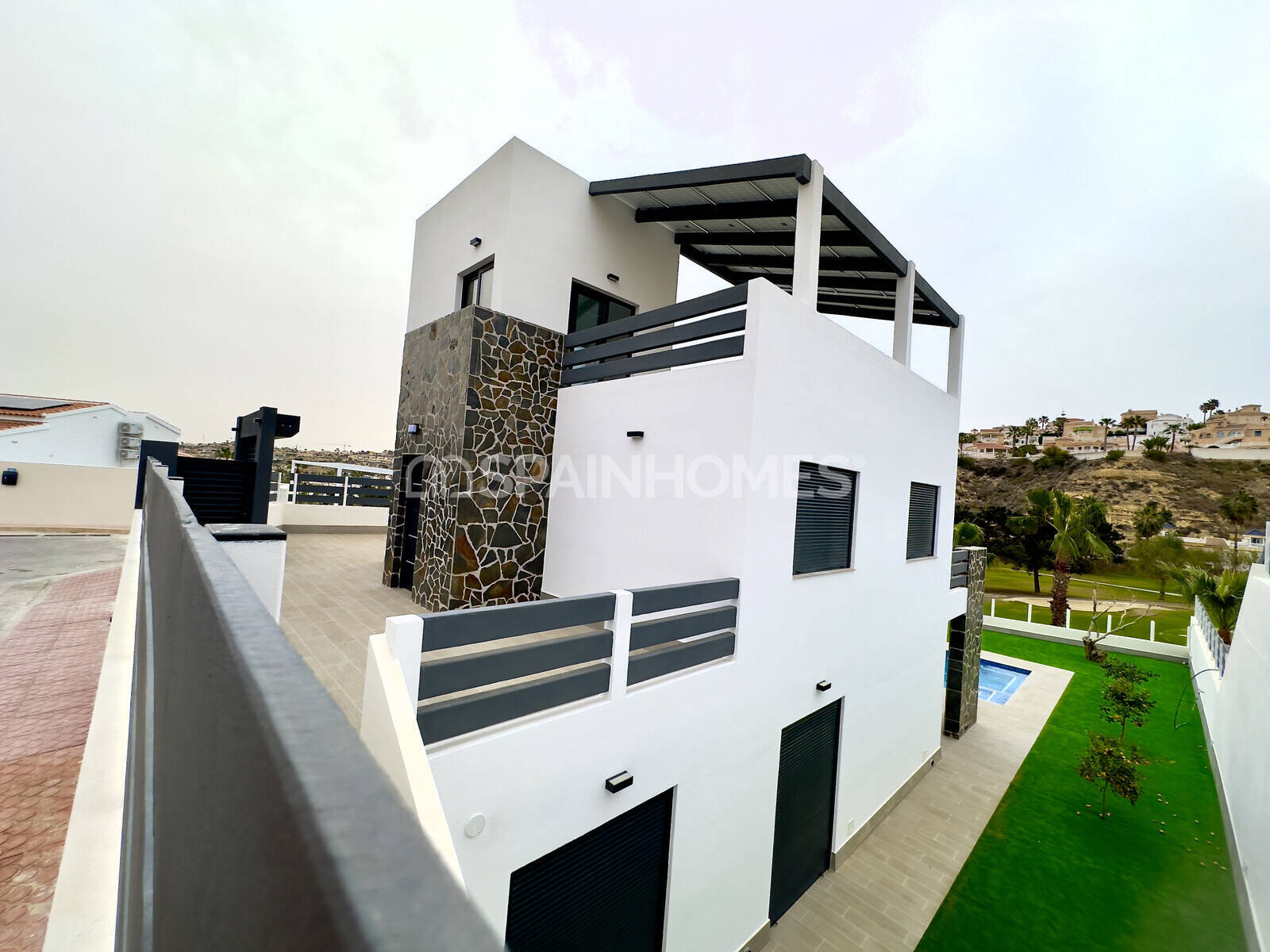 Villa a Rojales, Alicante, Spagna 4 camere da letto, 260 mq. N° 120492