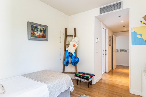 House for sale Madrid, Spain 4 bedrooms, 455 sq.m. No. 120489 - photo 25